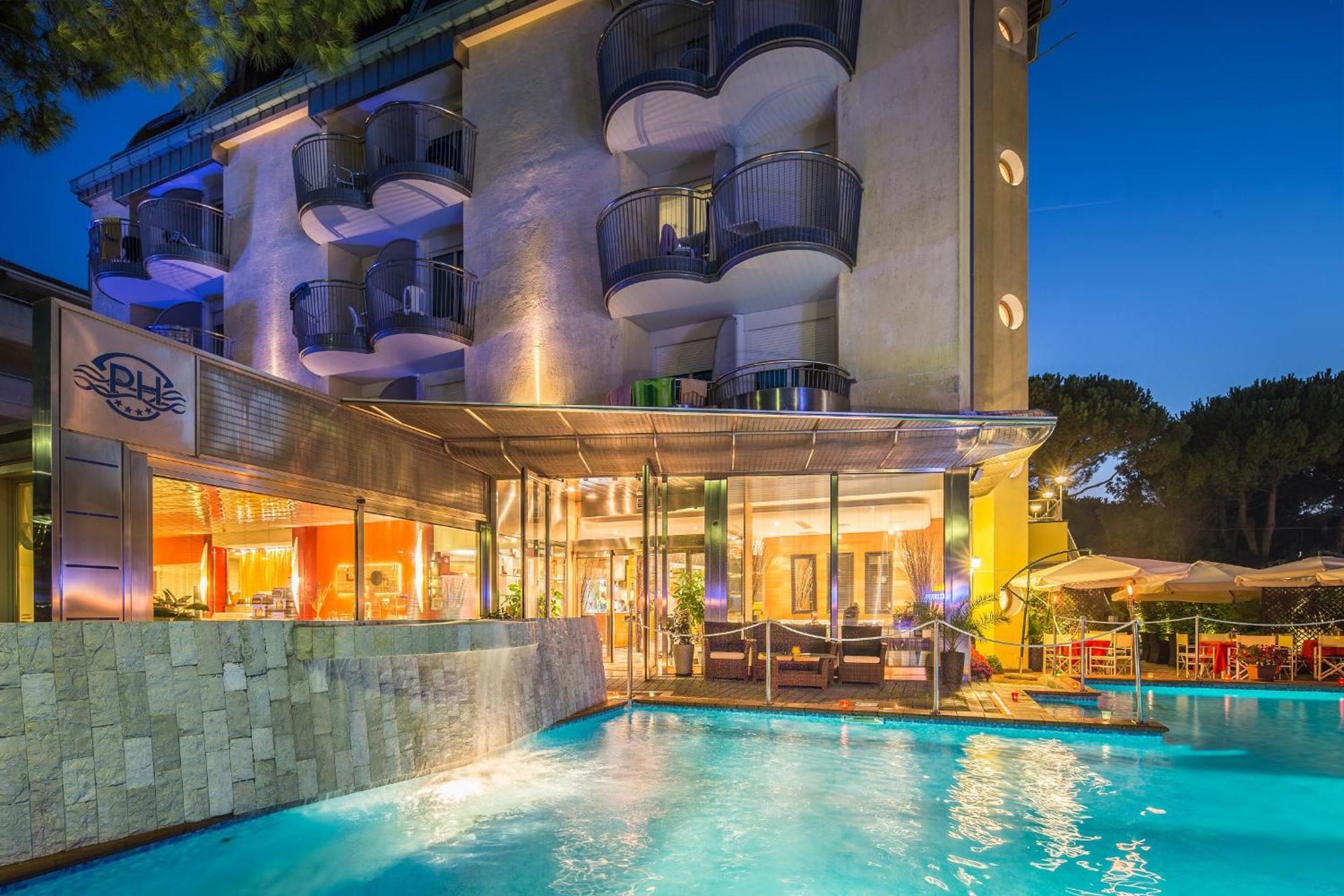 Park Hotel Lignano Sabbiadoro Bagian luar foto