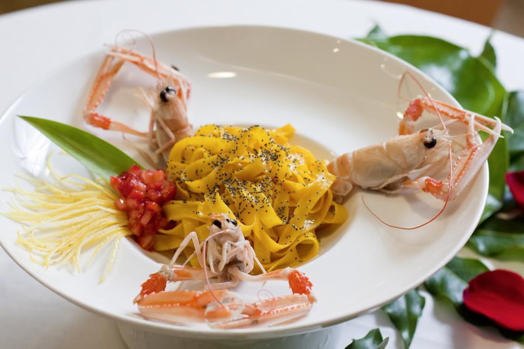 Park Hotel Lignano Sabbiadoro Bagian luar foto